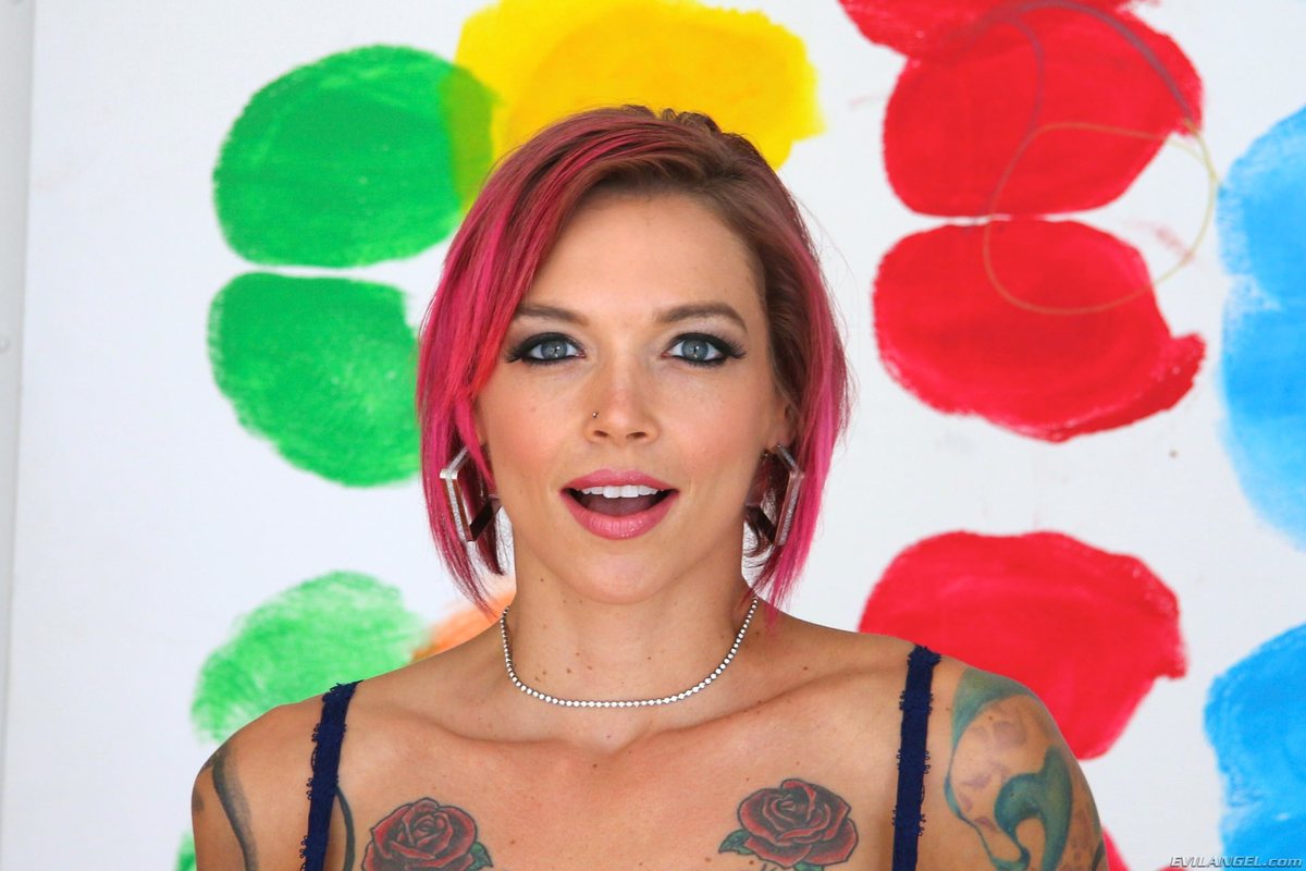 Anna Bell Peaks y Mike Adriano, foto 6